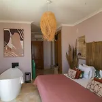 Bed & Breakfast Arrifana Destination 4*
