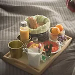 Bed & Breakfast Arrifana Destination