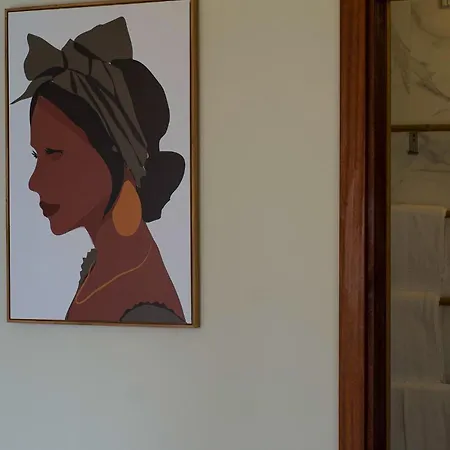 Arrifana Destination Alojamento de Acomodação e Pequeno-almoço 4*