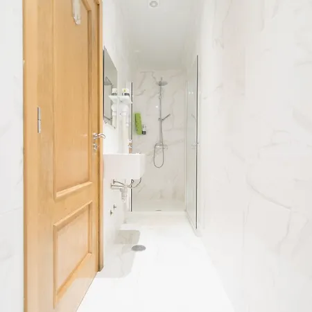 Alojamento de Acomodação e Pequeno-almoço Arrifana Destination